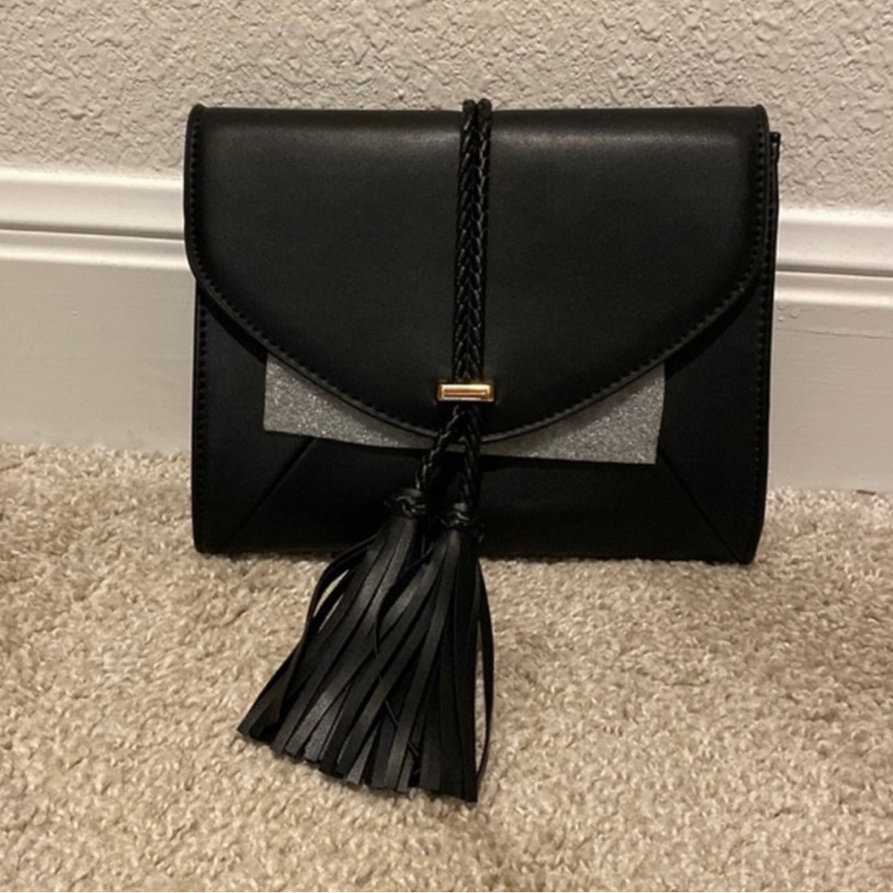 Vici Foxy Braided Tassel Crossbody Bag - Black